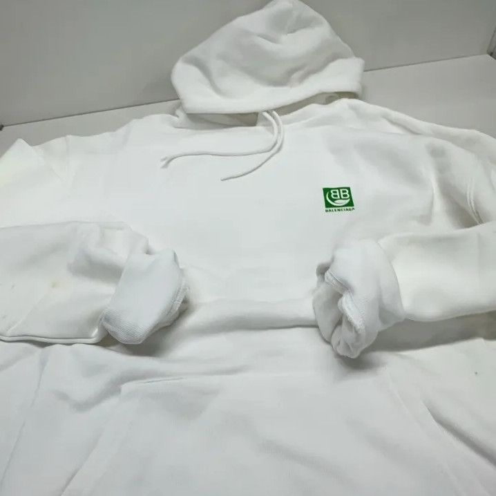 Balenciaga Balenciaga Eco BB Logo Hoodie for Men Size US XS / EU 42 / 0 - 14 Thumbnail