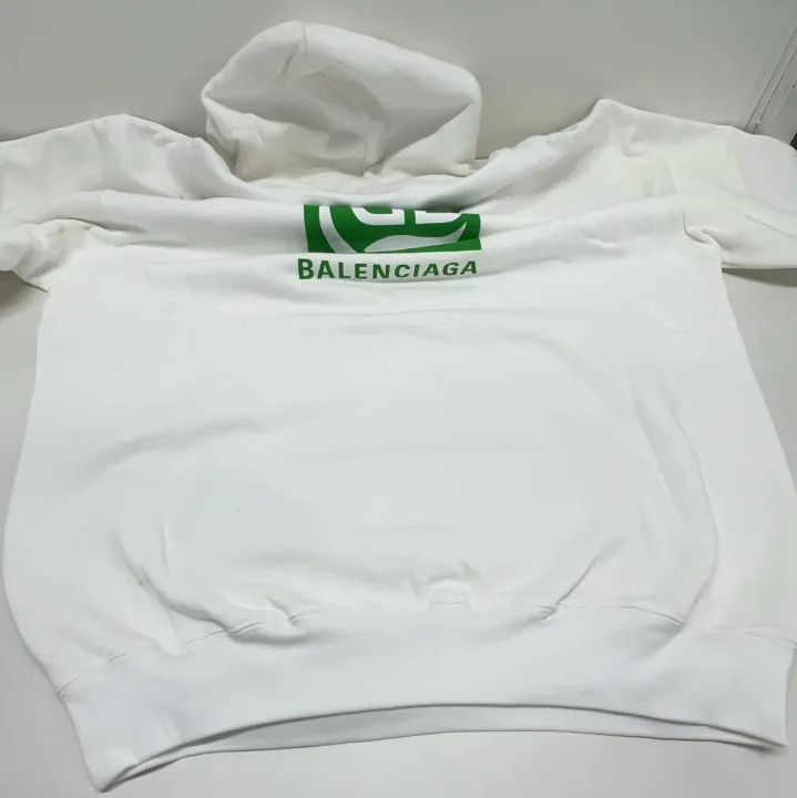 Balenciaga Balenciaga Eco BB Logo Hoodie for Men Size US XS / EU 42 / 0 - 16 Thumbnail