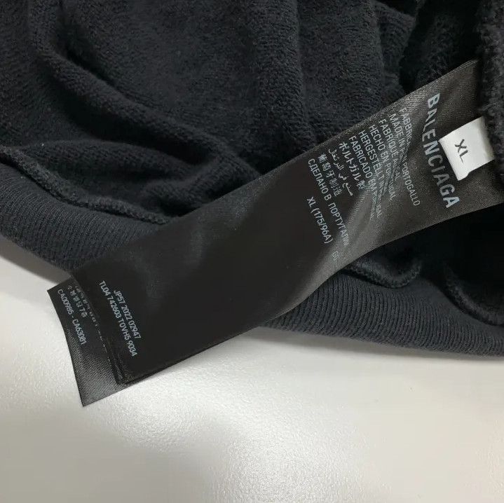 Balenciaga Balenciaga SS23 Black Hoodie with Heart Print Size US XL / EU 56 / 4 - 4 Thumbnail