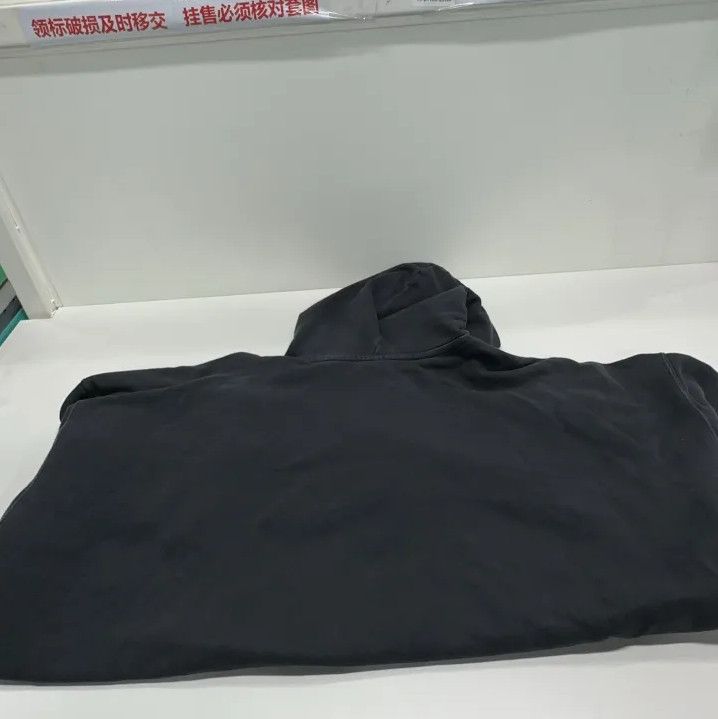 Balenciaga Balenciaga SS23 Black Hoodie with Heart Print Size US XL / EU 56 / 4 - 14 Thumbnail