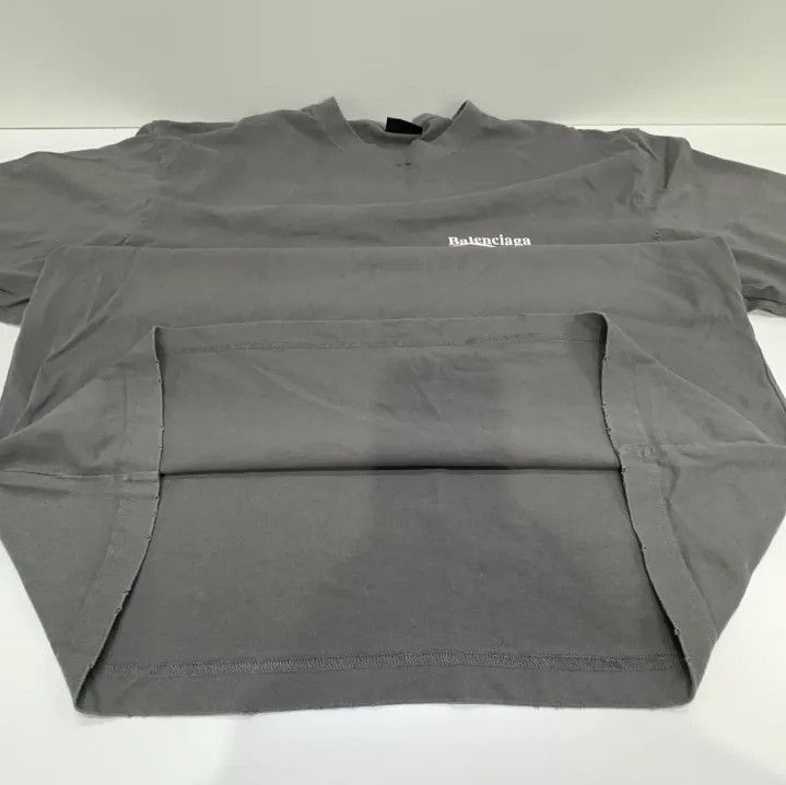 Balenciaga Balenciaga Political Campaign Logo T-Shirt Size US M / EU 48-50 / 2 - 9 Thumbnail