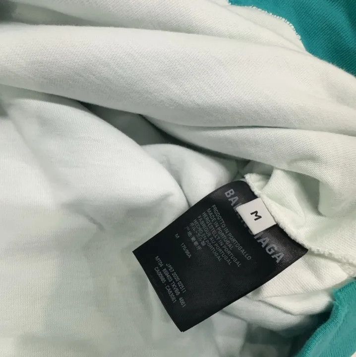 Balenciaga Balenciaga Distressed Hooded Sweatshirt in Light Blue Size US M / EU 48-50 / 2 - 4 Thumbnail