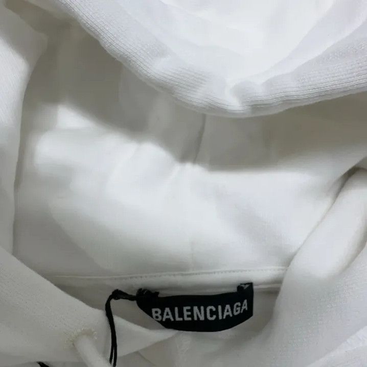 Balenciaga Balenciaga Eco-Friendly BB Logo Hoodie for Men Size US S / EU 44-46 / 1 - 6 Thumbnail