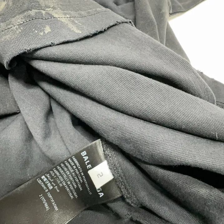 Balenciaga Balenciaga Graphic Print Black T-Shirt for Men Size US L / EU 52-54 / 3 - 5 Thumbnail