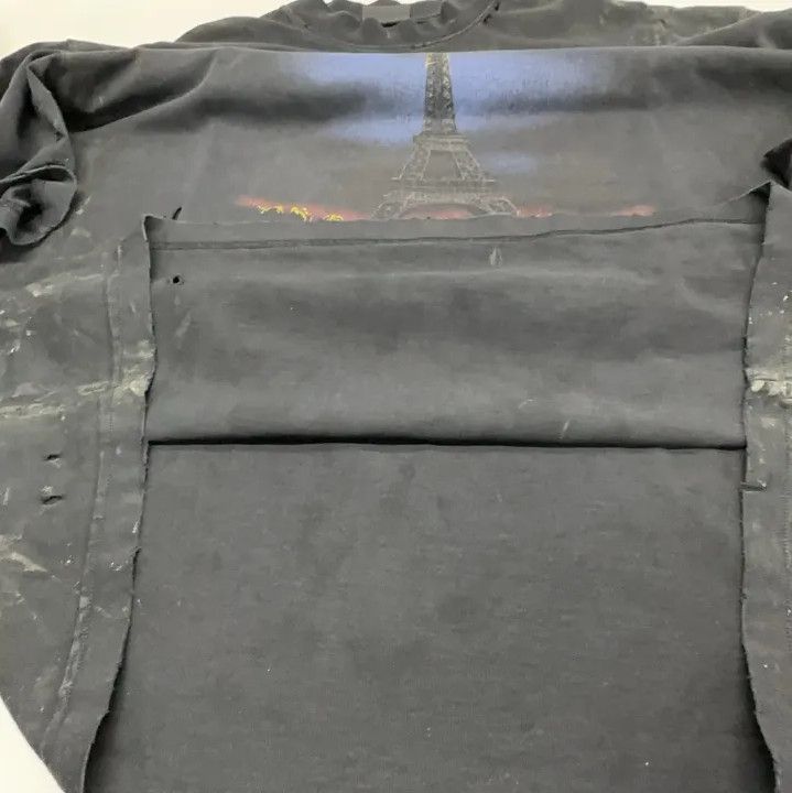Balenciaga Balenciaga Graphic Print Black T-Shirt for Men Size US L / EU 52-54 / 3 - 10 Thumbnail