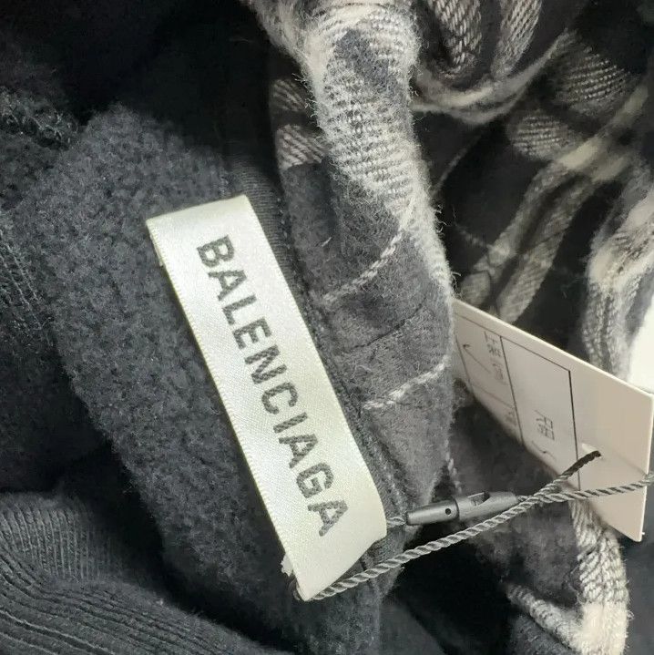 Balenciaga Balenciaga Black Logo Hooded Sweatshirt Size US S / EU 44-46 / 1 - 6 Thumbnail