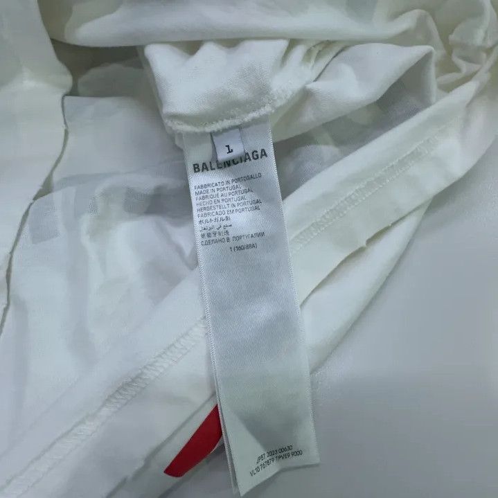 Balenciaga Balenciaga White Long Sleeve Graphic T-Shirt Size US M / EU 48-50 / 2 - 4 Thumbnail