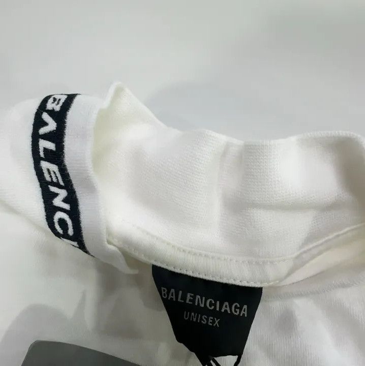 Balenciaga Balenciaga White Long Sleeve Graphic T-Shirt Size US M / EU 48-50 / 2 - 7 Thumbnail