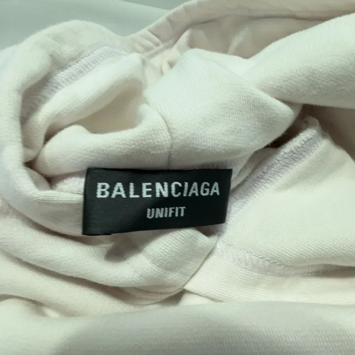Balenciaga Balenciaga Logo Hoodie in Off-White Color Size US M / EU 48-50 / 2 - 6 Thumbnail