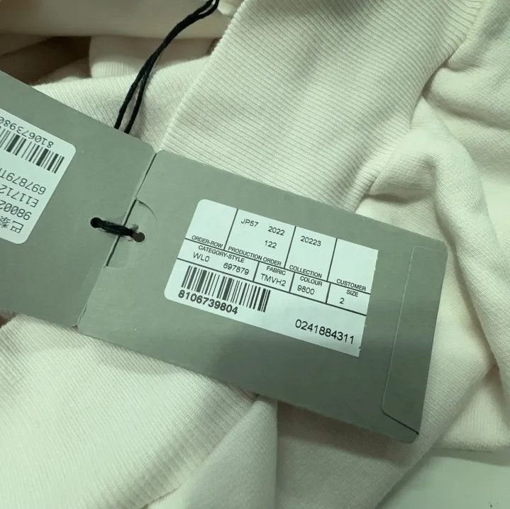 Balenciaga Balenciaga Logo Hoodie in Off-White Color Size US M / EU 48-50 / 2 - 4 Thumbnail