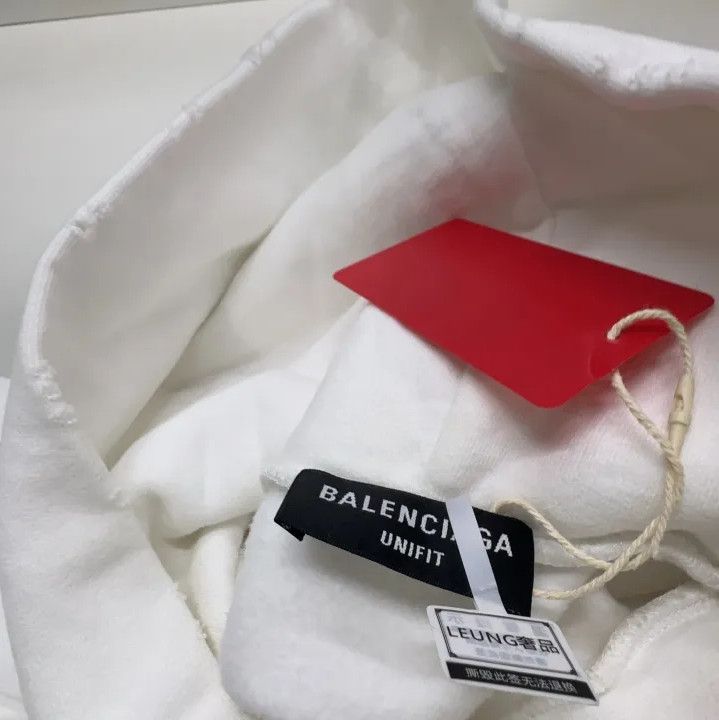 Balenciaga Balenciaga White Logo Hooded Sweatshirt Size US M / EU 48-50 / 2 - 7 Thumbnail