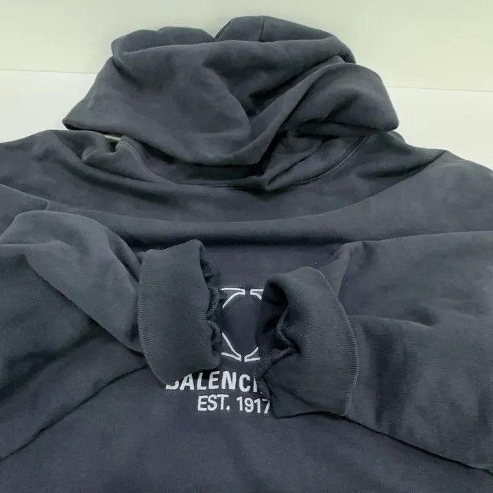Balenciaga Balenciaga FW22 Logo Long Sleeve Hoodie Size US M / EU 48-50 / 2 - 8 Thumbnail