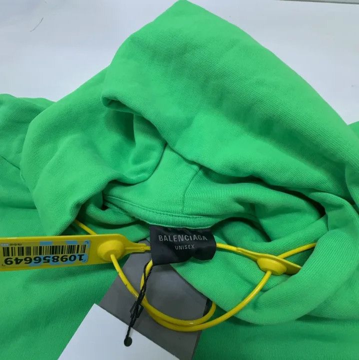 Balenciaga Balenciaga Logo Print Hooded Sweatshirt in Green Size US L / EU 52-54 / 3 - 4 Thumbnail
