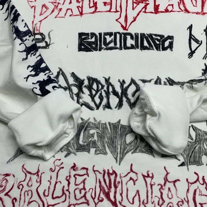 Balenciaga Balenciaga New Year Series Long Sleeve T-Shirt Size US M / EU 48-50 / 2 - 11 Thumbnail