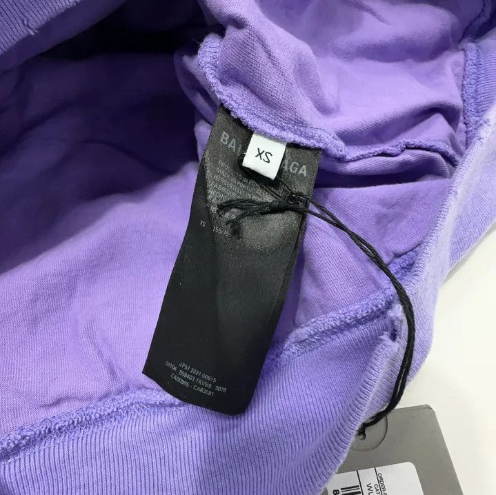 Balenciaga Balenciaga SS22 Distressed Purple Hoodie for Men Size US XS / EU 42 / 0 - 4 Thumbnail