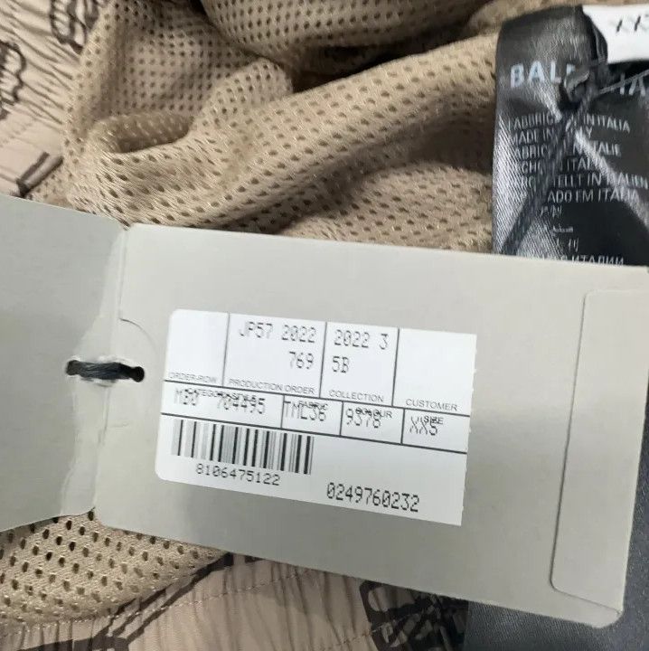 Balenciaga Balenciaga SS22 Logo Zip-Up Jacket in Brown Size US XXS / EU 40 - 4 Thumbnail