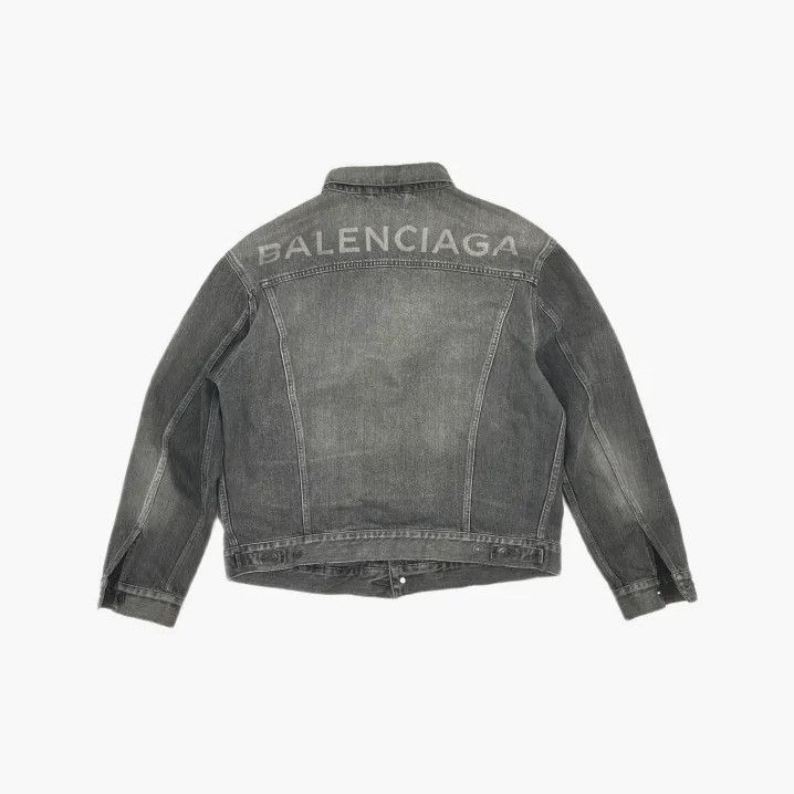 Balenciaga Balenciaga Logo Print Washed Denim Jacket Size US L / EU 52-54 / 3 - 3 Thumbnail
