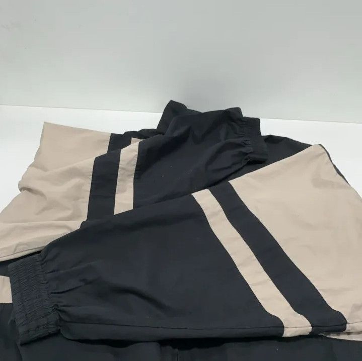 Balenciaga Balenciaga Black High Neck Jacket for Men Size US M / EU 48-50 / 2 - 16 Thumbnail