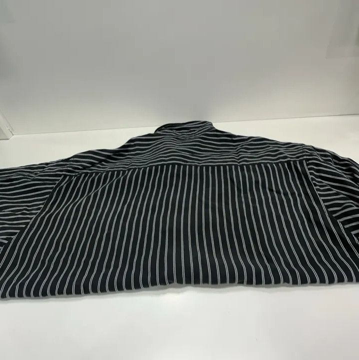 Balenciaga Balenciaga Striped Long Sleeve Shirt for Men and Women Size US XS / EU 42 / 0 - 14 Thumbnail