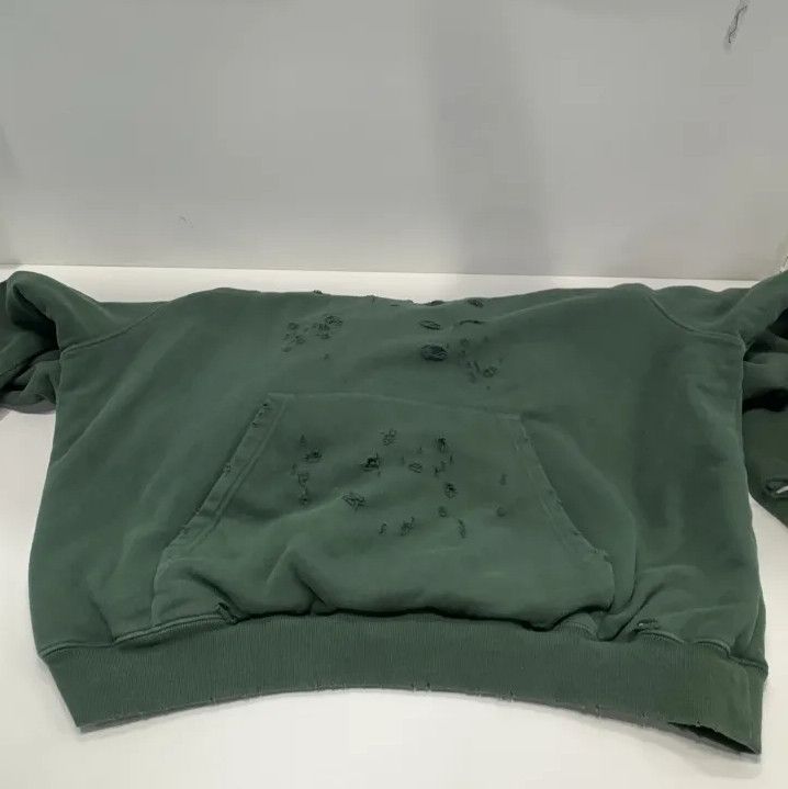 Balenciaga Balenciaga Destroyed Logo Print Hoodie in Green Size US XS / EU 42 / 0 - 11 Thumbnail