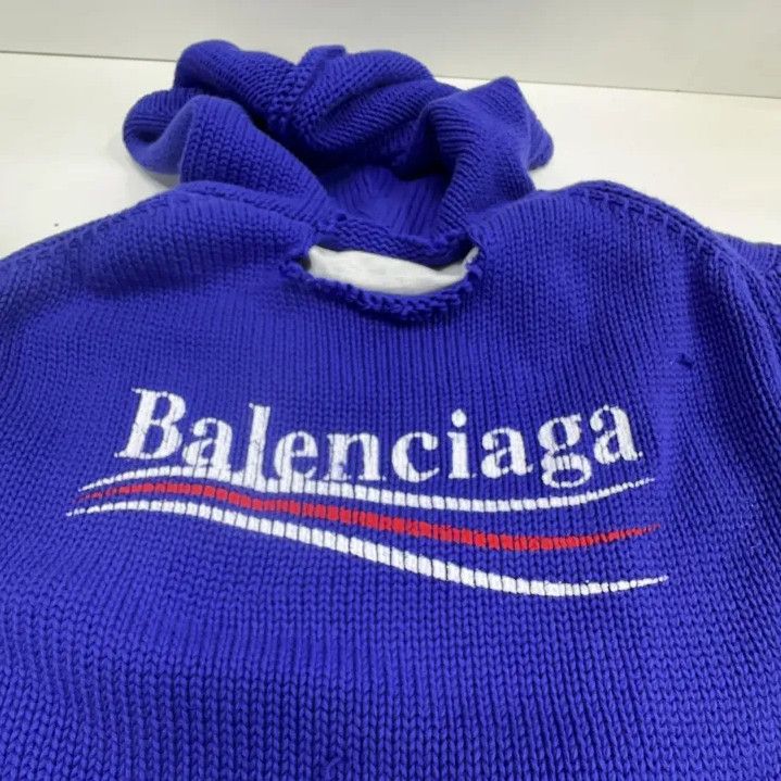 Balenciaga Balenciaga Distressed Blue Hoodie with Logo Embroidery Size US XS / EU 42 / 0 - 7 Thumbnail