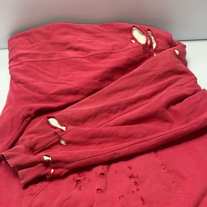 Balenciaga Balenciaga Red Hooded Sweatshirt with Distressed Details Size US M / EU 48-50 / 2 - 11 Thumbnail