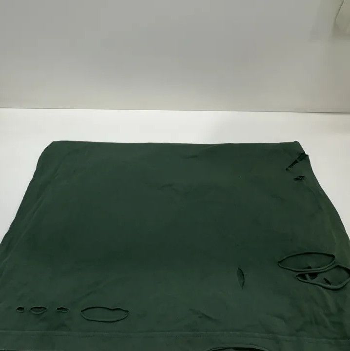 Balenciaga Balenciaga SS22 Destroyed Green T-Shirt Size US XXS / EU 40 - 10 Thumbnail