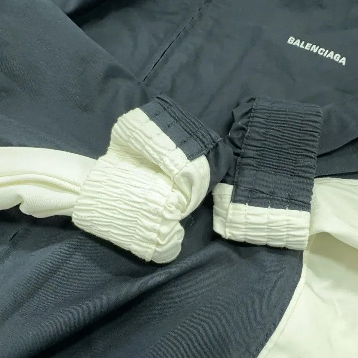 Balenciaga Balenciaga Zip-Up High Neck Jacket in Navy Size US M / EU 48-50 / 2 - 9 Thumbnail