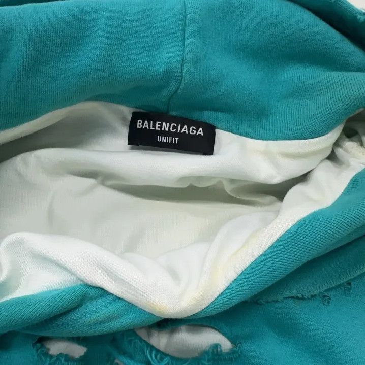 Balenciaga Balenciaga Distressed Hoodie in Sky Blue Size US M / EU 48-50 / 2 - 7 Thumbnail