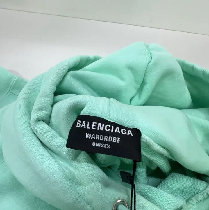 Balenciaga Balenciaga Logo Hoodie in Green for Men Size US M / EU 48-50 / 2 - 4 Thumbnail