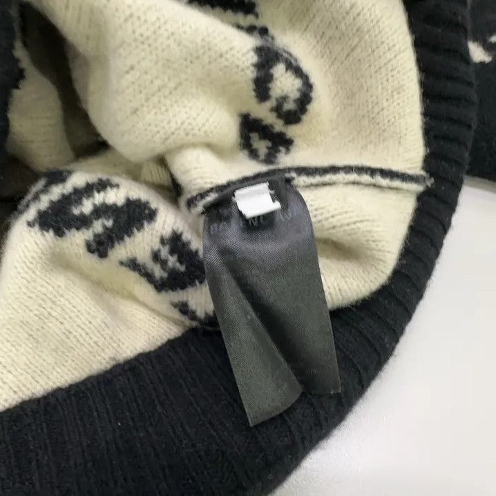 Balenciaga Balenciaga All Over Logo Knit Sweater Size US XS / EU 42 / 0 - 7 Thumbnail
