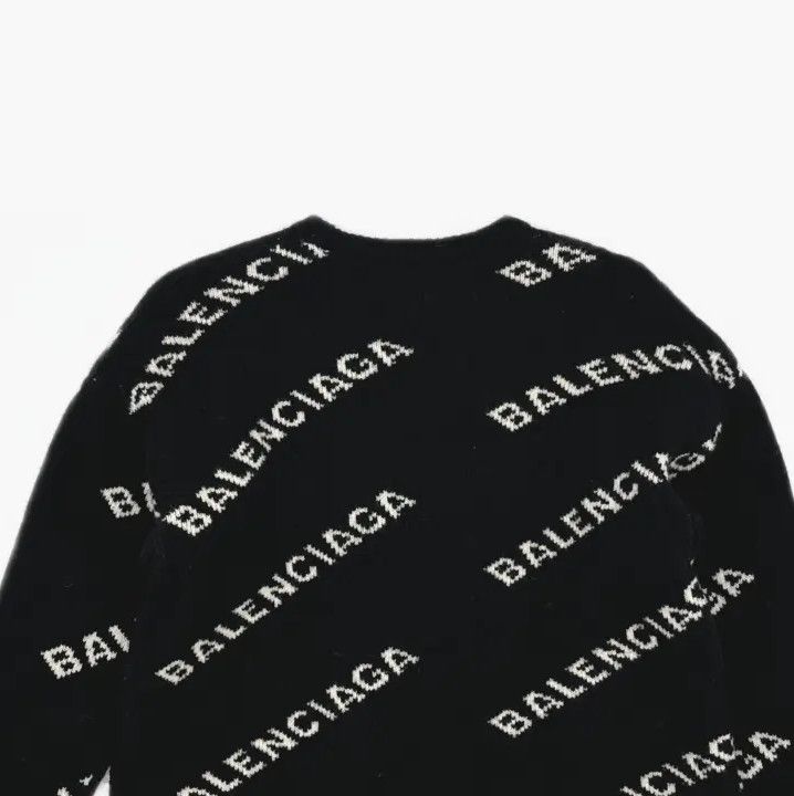 Balenciaga Balenciaga All Over Logo Knit Sweater Size US XS / EU 42 / 0 - 4 Thumbnail