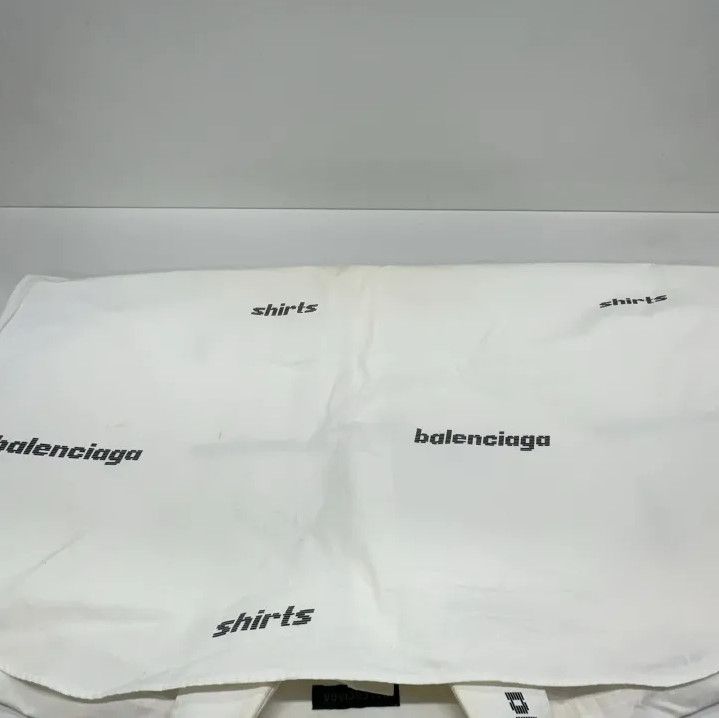 Balenciaga Balenciaga SS23 Logo Print Short Sleeve Shirt Size US M / EU 48-50 / 2 - 12 Thumbnail