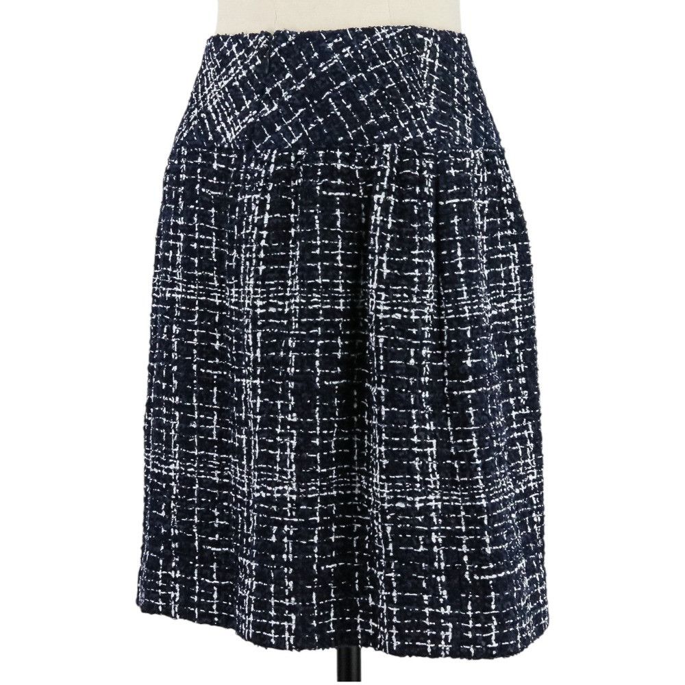 Chanel Chanel Chanel Coco Mark Plate Tweed Print Skirt Others Skirts P49148 DUTY FREE for USA Size ONE SIZE - 5 Thumbnail