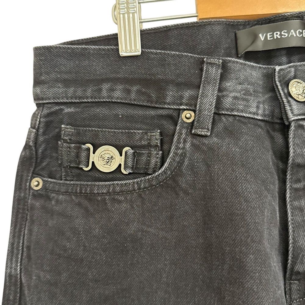 Versace Versace Versace Medusa Button Denim Pants Denim Jeans DUTY FREE for USA Size ONE SIZE - 6 Thumbnail