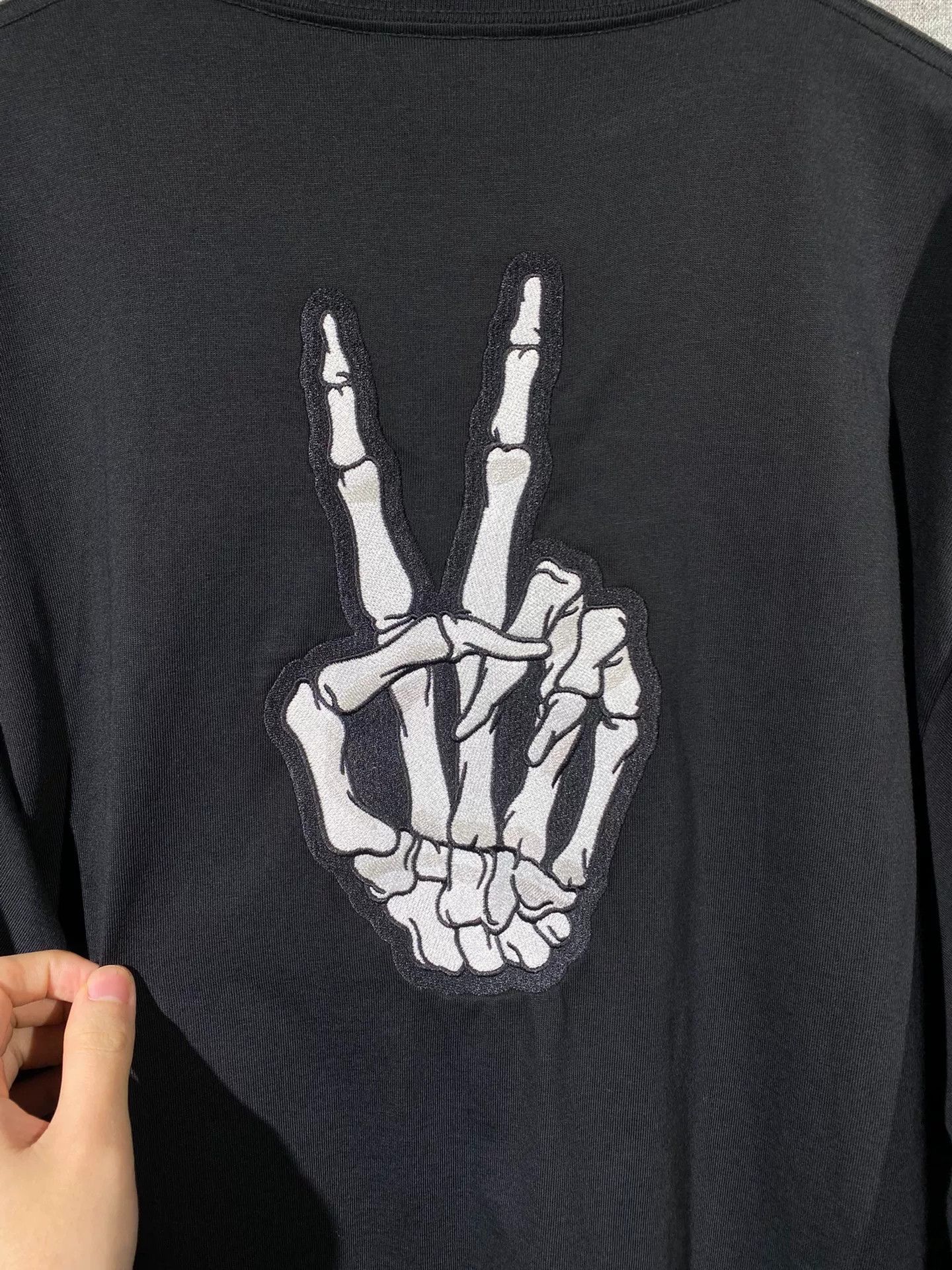 Balenciaga balenciaga long sleeve t-shirt with embroidery Size US XS / EU 42 / 0 - 4 Thumbnail