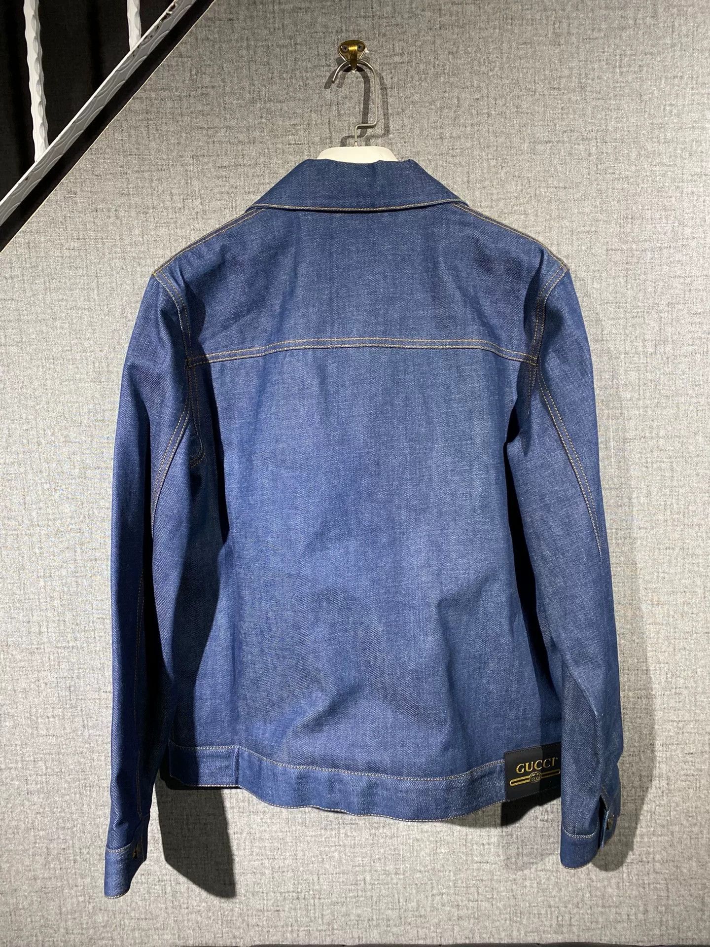 Gucci gucci men's denim jacket with tags Size US L / EU 52-54 / 3 - 2 Thumbnail