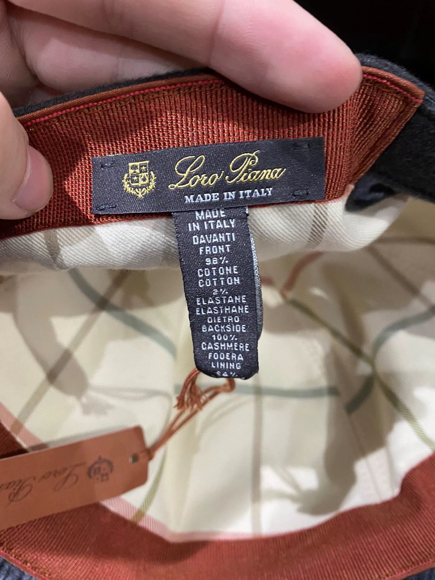 Loro Piana Loro Piana Men's Duckbill Cap in New Condition Size ONE SIZE - 6 Thumbnail