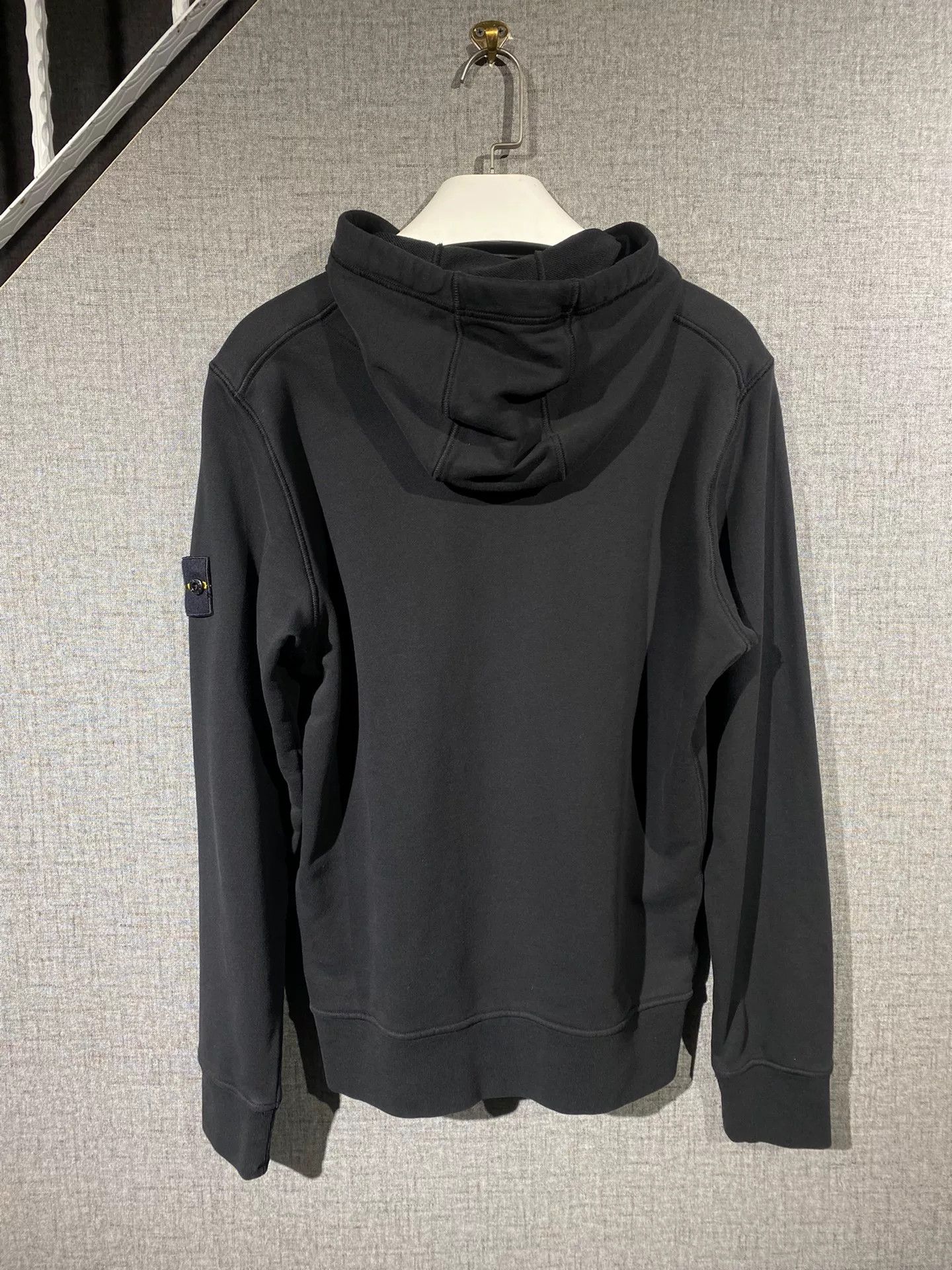 Stone Island stone island black hooded sweatshirt Size US S / EU 44-46 / 1 - 2 Thumbnail