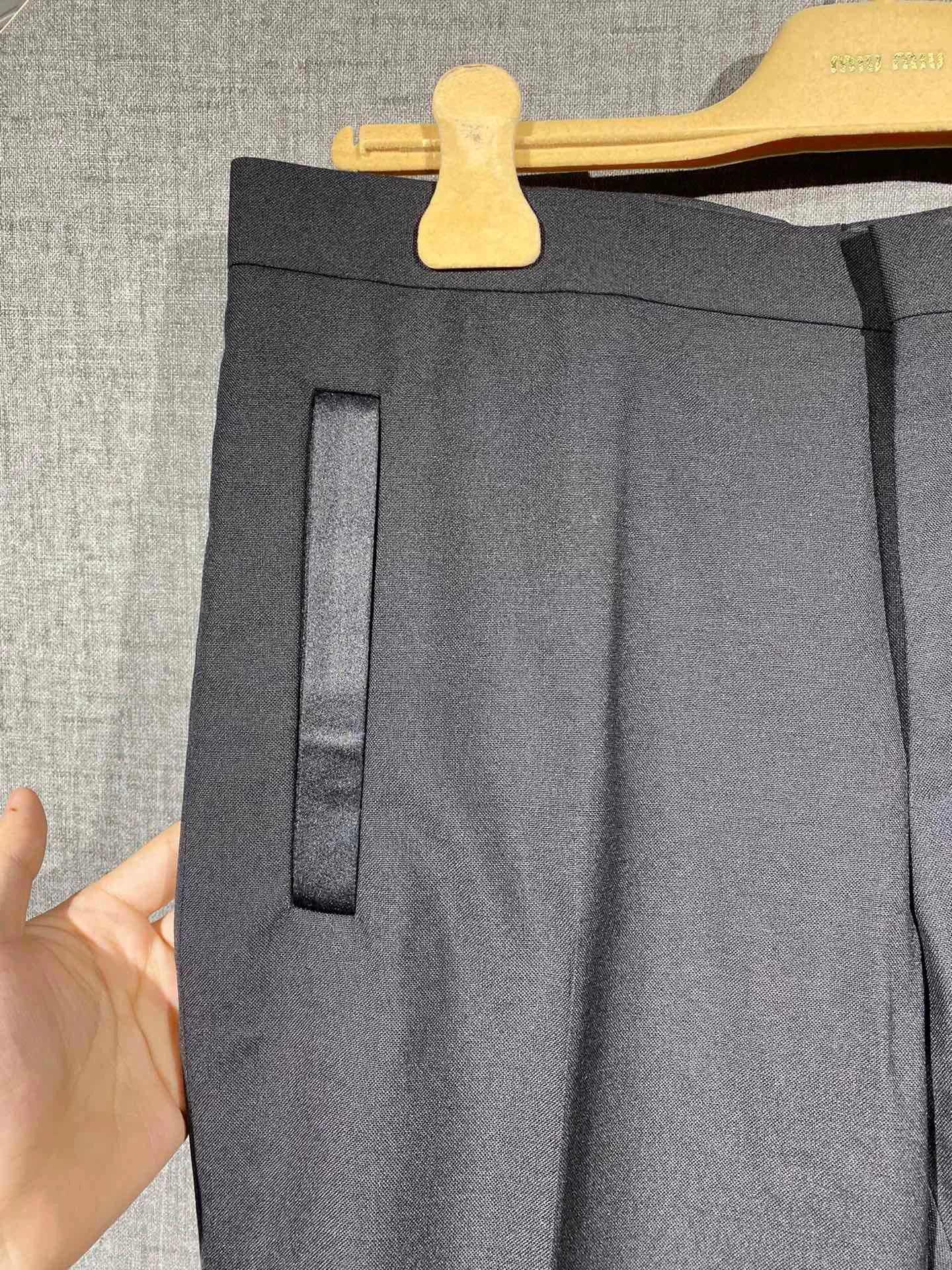 Givenchy Givenchy Men's New Suit Set Size 44 Size US L / EU 52-54 / 3 - 6 Thumbnail