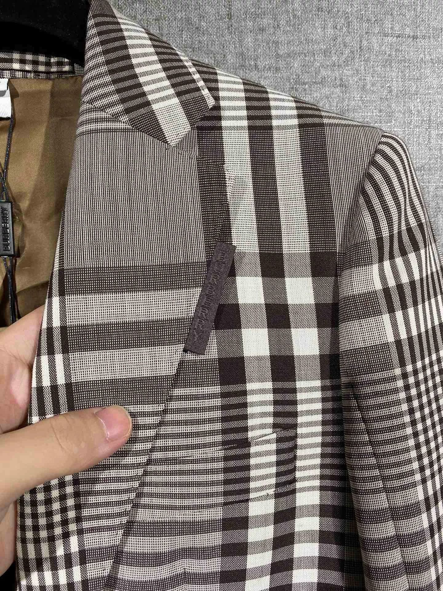 Burberry burberry women's plaid blazer jacket with tags Size M / US 6-8 / IT 42-44 - 4 Thumbnail