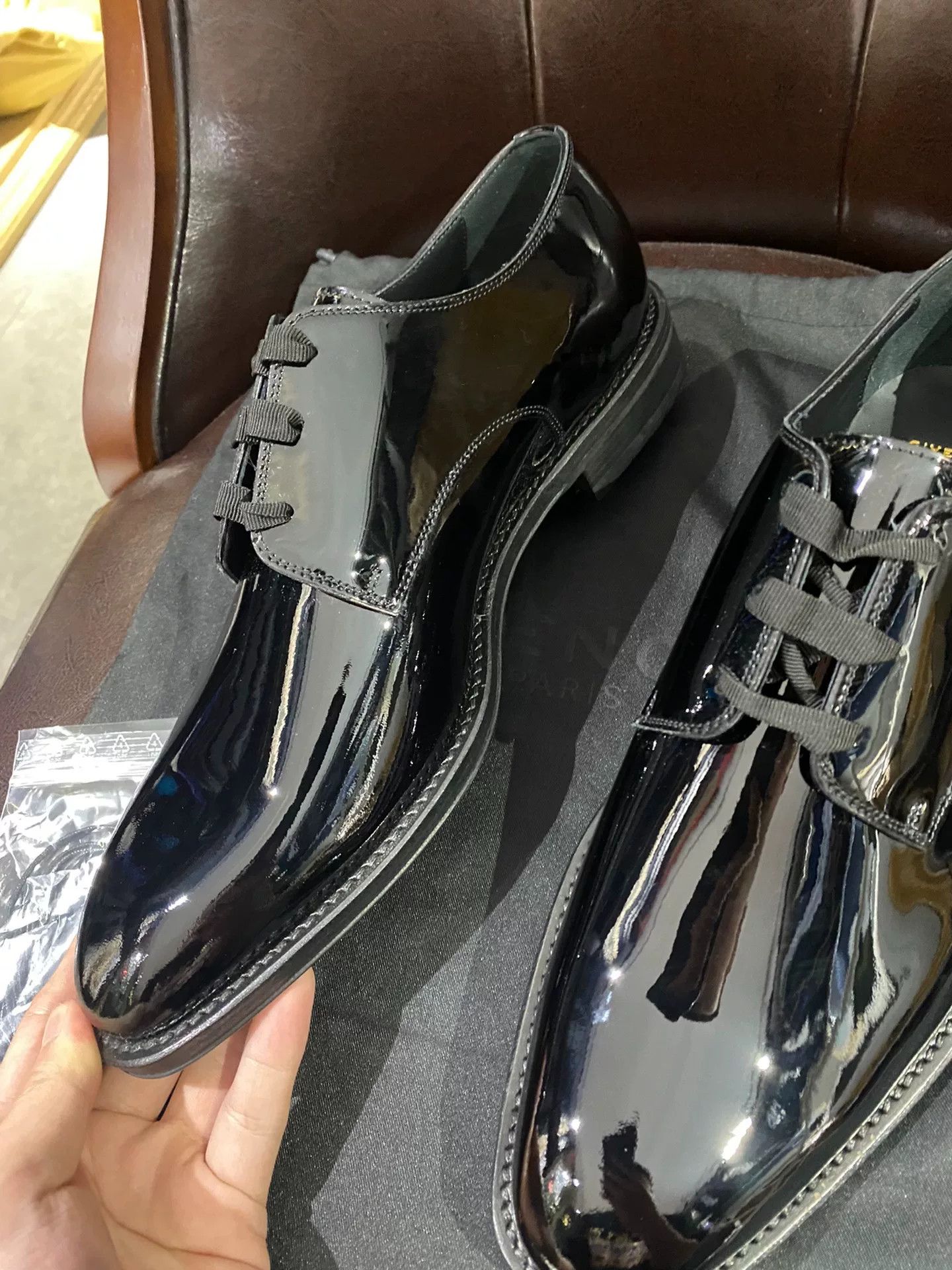 Givenchy Givenchy Men's Leather Shoes Size 41.5 Size US 9.5 / EU 42-43 - 2 Thumbnail