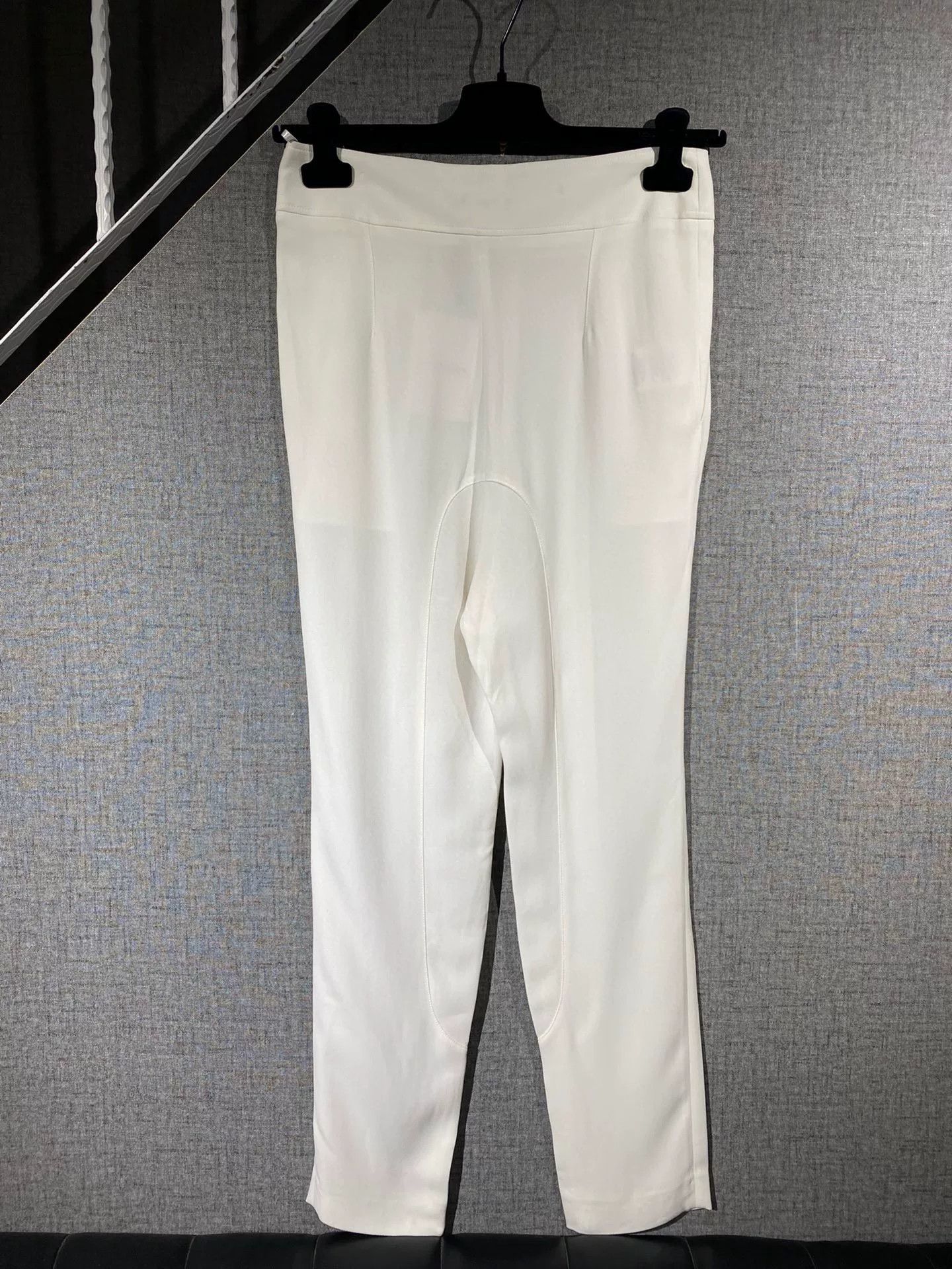 Givenchy Givenchy Womens Casual Pants with Tags Size 38" / US 16 / IT 52 - 2 Thumbnail