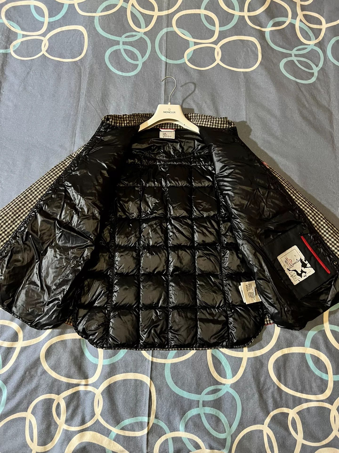 Moncler moncler vallandry check pattern down jacket Size US M / EU 48-50 / 2 - 5 Thumbnail