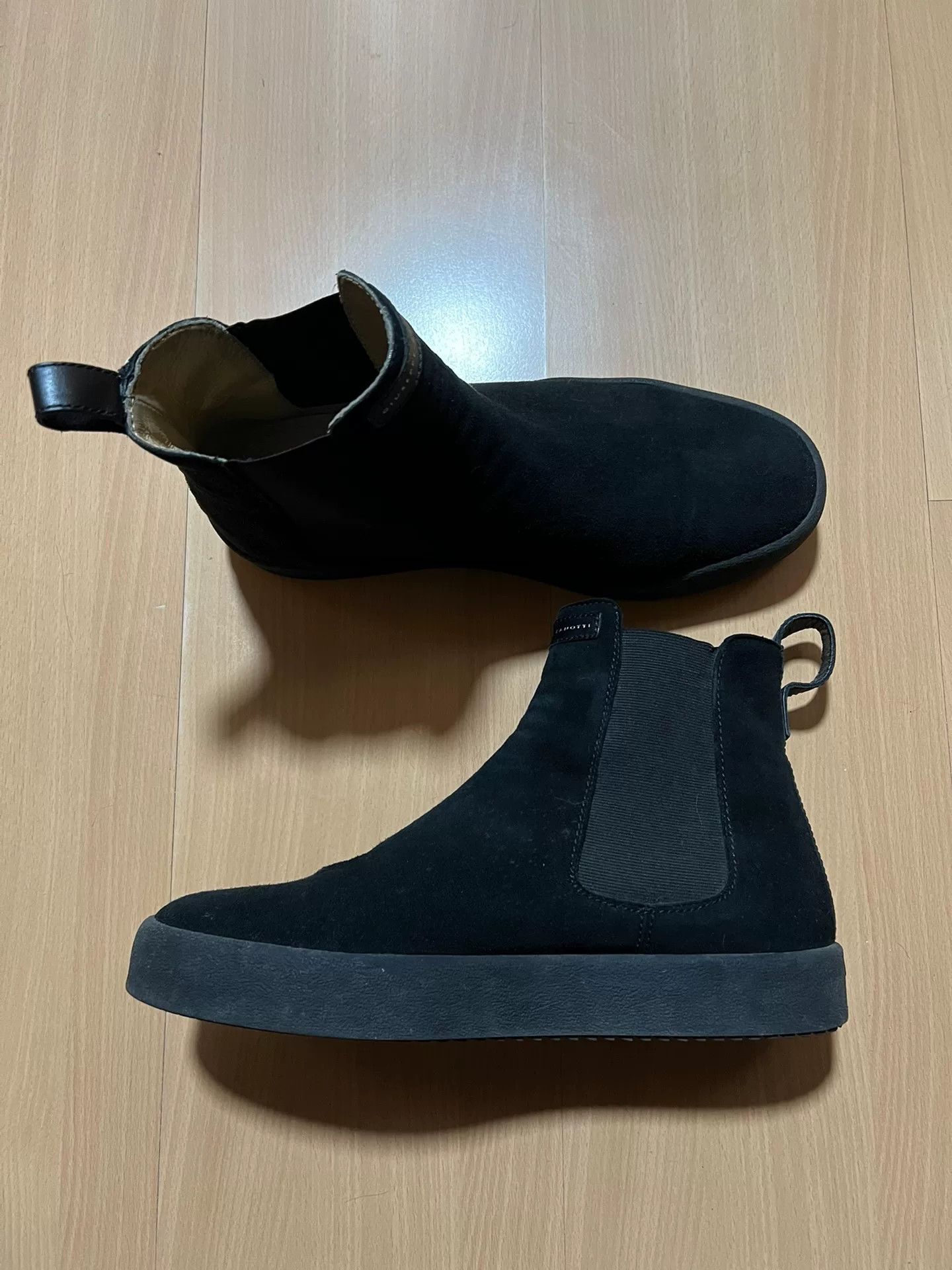 Giuseppe Zanotti black suede zipper Chelsea ankle boots Size US 10 / EU 43 - 3 Thumbnail