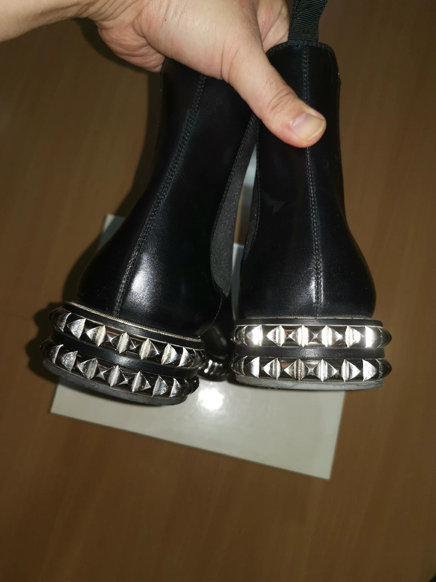 Christian Louboutin Christian Louboutin Studded Chelsea Ankle Boots Size US 10.5 / EU 43-44 - 6 Thumbnail