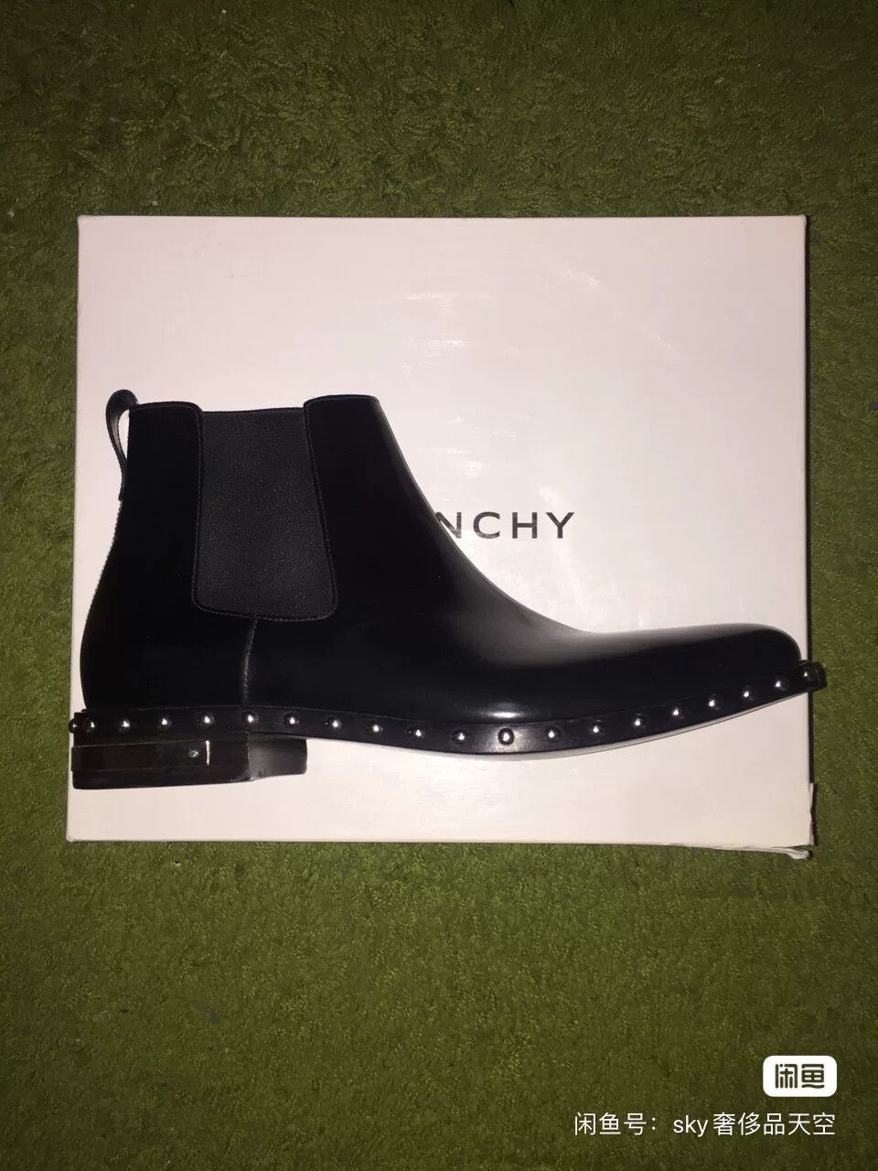 Givenchy givenchy studded chelsea ankle boots Size US 10 / EU 43 - 5 Thumbnail