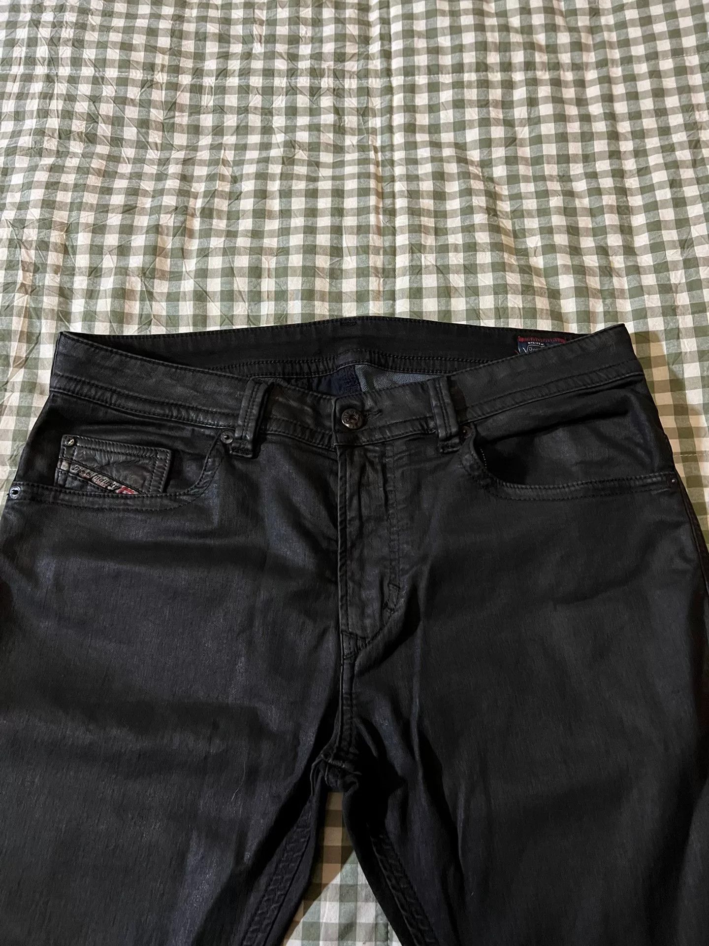 Diesel diesel thavar jogg black coated jeans Size US 32 / EU 48 - 2 Thumbnail