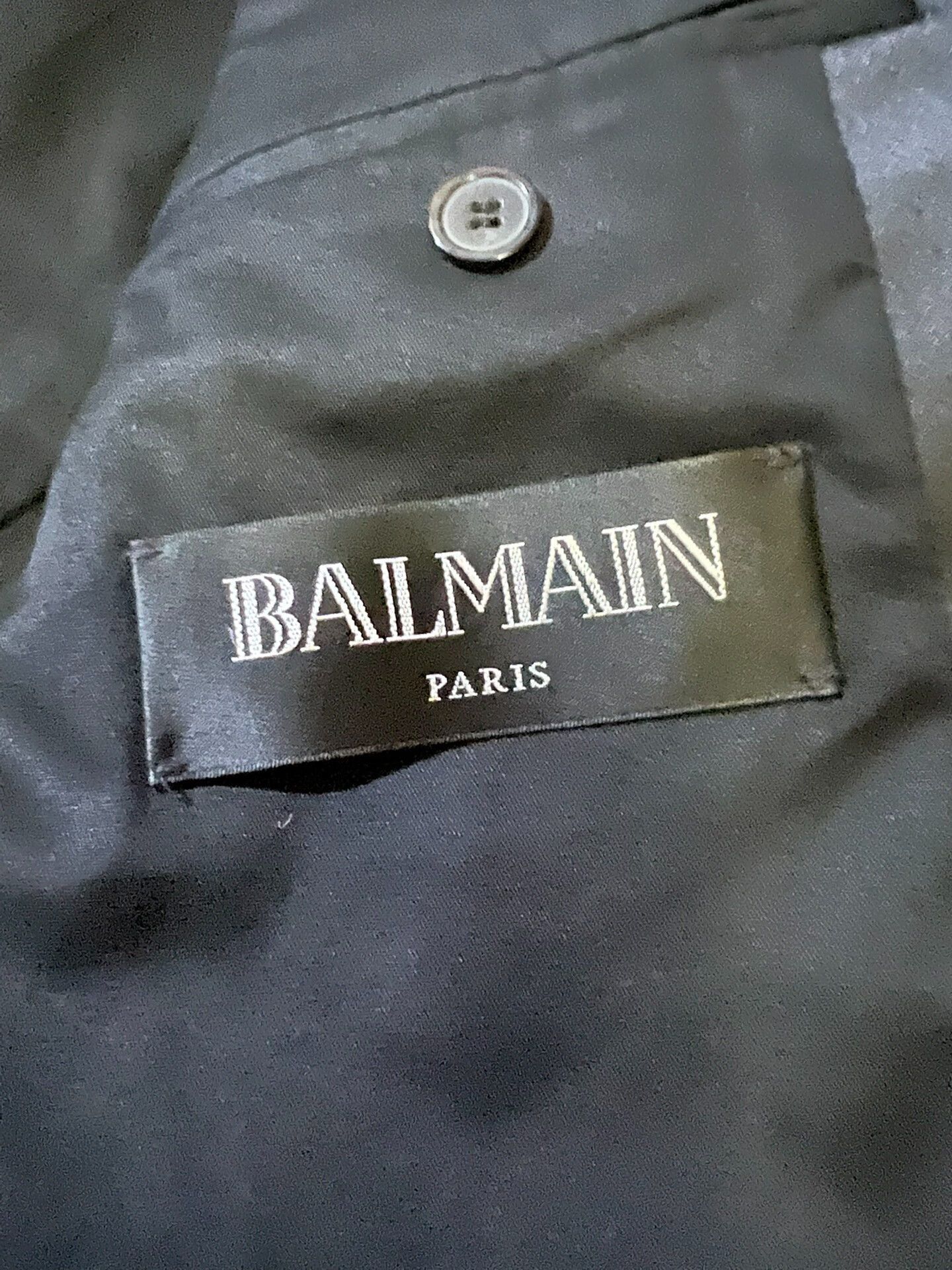Balmain classic black double-breasted blazer with gold buttons Size US XXL / EU 58 / 5 - 5 Thumbnail