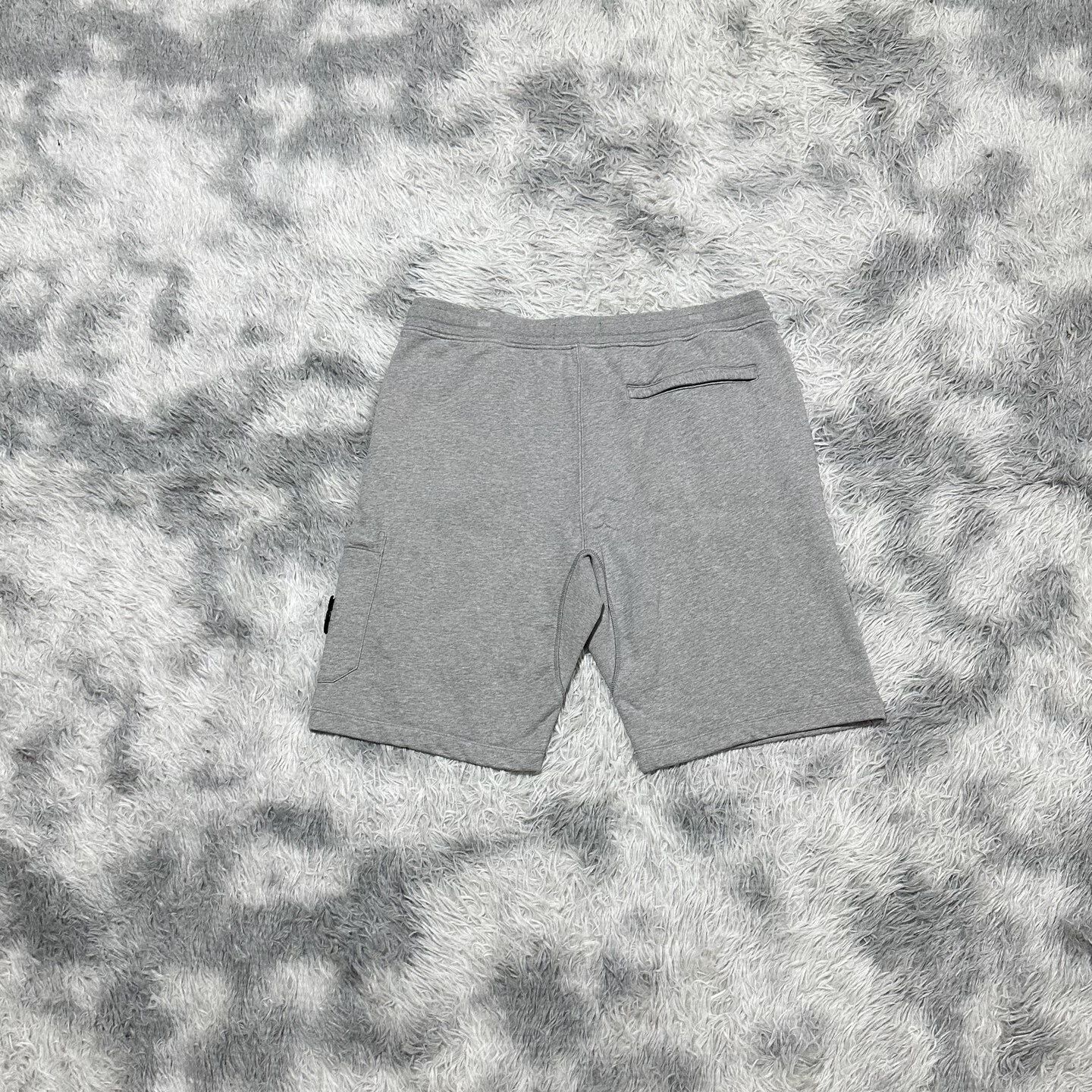 Stone Island stone island gray casual shorts XXL size Size US 28 / EU 44 - 2 Thumbnail